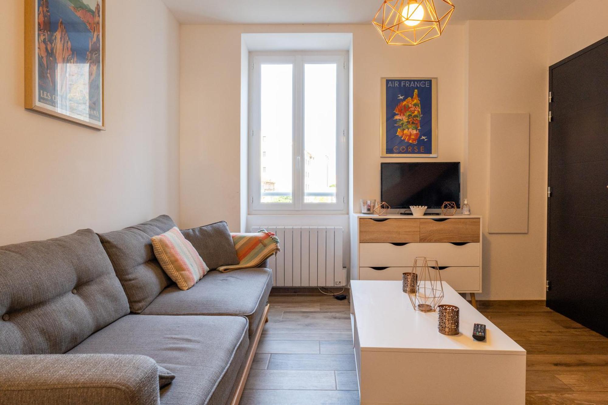 Duplex En Plein Centre Apartment Propriano  Ngoại thất bức ảnh
